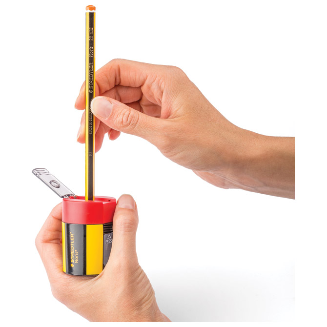Šiljilo metalno s pvc kutijom noris club staedtler 511 004 (38850)