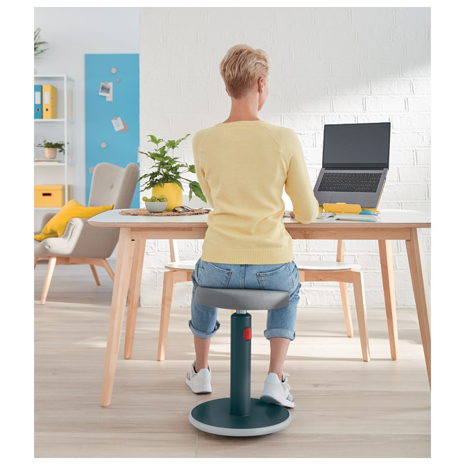 Stolica ergonomska sit-stand 2u1 ergo cosy active leitz 65180089 tamno siva (51649)